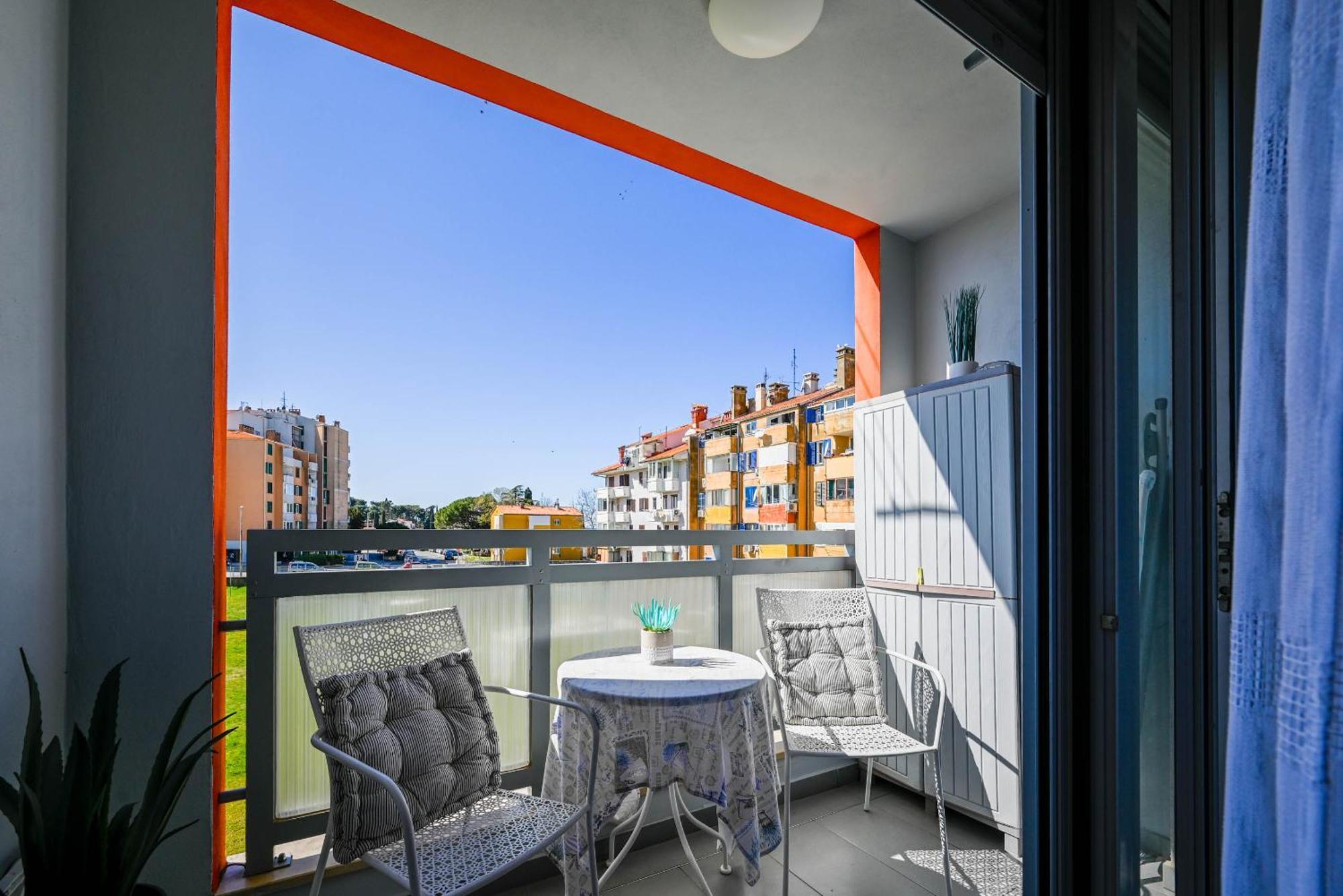 Apartment Emma 로비니 외부 사진