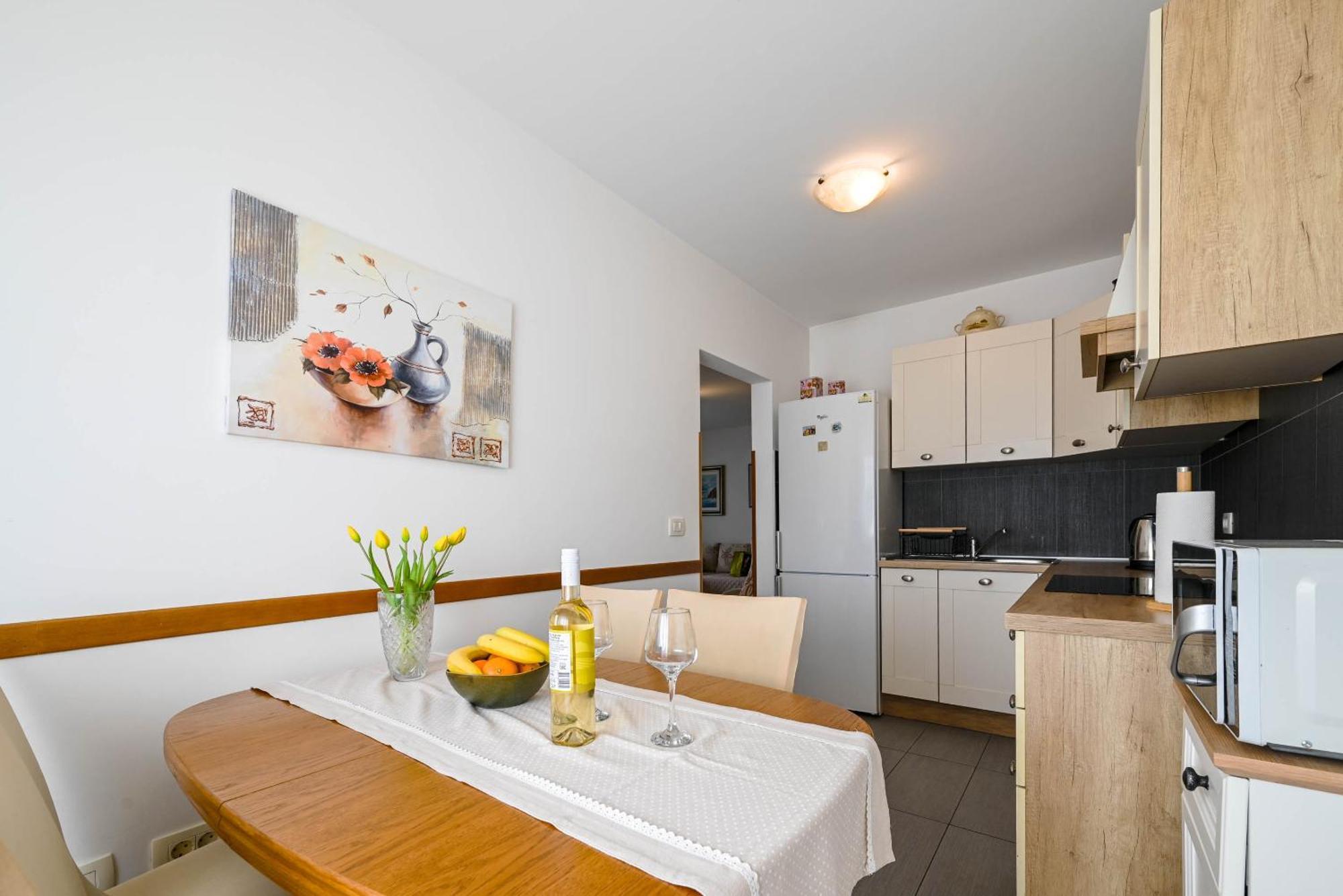 Apartment Emma 로비니 외부 사진